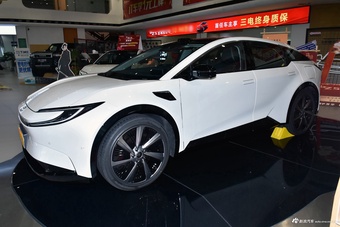 2025款一汽丰田bZ5 550 PRO智行版