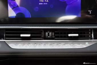 2025款瑞虎7 PLUS 1.6TGDI DCT豪华型