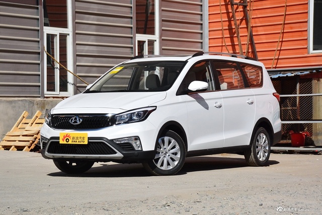 2019款长安欧尚A800 1.6L手动豪华型国V