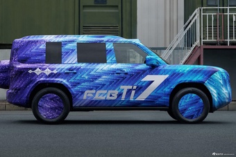 2025款方程豹钛7 基本款