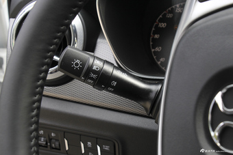 2018款北汽绅宝智行1.5T自动精英版