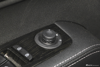 2018款斯威X7 1.8L手动舒适版7座