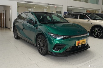 2026款零跑Lafa5 500 Ultra