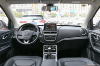  2019款奔腾X40 1.6L手动豪华型