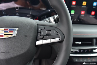 2025款凯迪拉克CT5 28T 赛道性能版