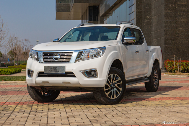 2021款纳瓦拉2.5L自动四驱尊贵型图片