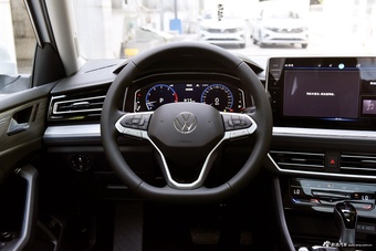 2025款速腾 改款 300TSI DSG卓越版