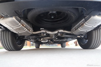 2025款星途揽月 400T 四驱星尊版 7座