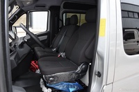 2024款图雅诺大麦 2.0T手动 长轴中顶 后单胎7座