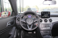 2018款奔驰CLA级1.6T自动200动感型