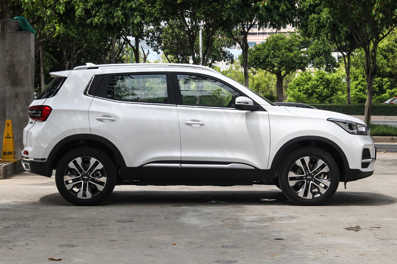 2019款瑞虎e 驭享版