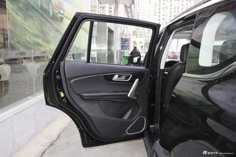 2018款斯威X7 1.8L手动舒适版7座