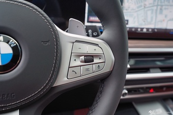 2025款宝马X5 xDrive 40Li M 运动套装