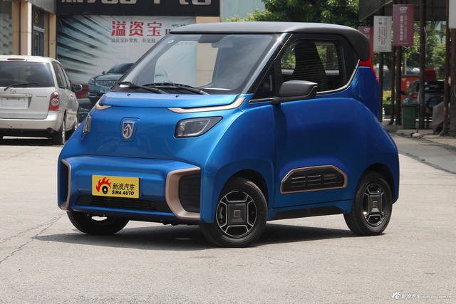 2019宝骏E200智享版