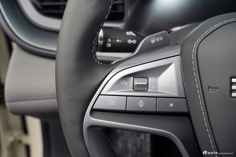 2025款海豹07 DM-i 智驾版 1.5L 125km 精英型