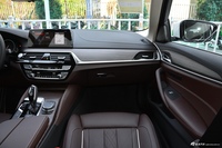 2019款宝马5系3.0T自动540Li行政版