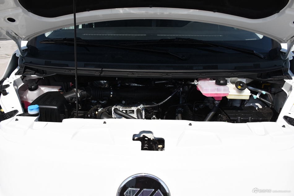 2024款图雅诺大V 多功能版 2.0T手动 长轴中顶 后单胎5/6/7/9座