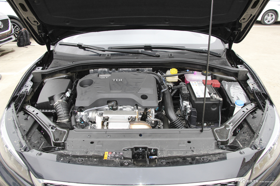 2018款名爵6 1.5T自动20T豪华智联版