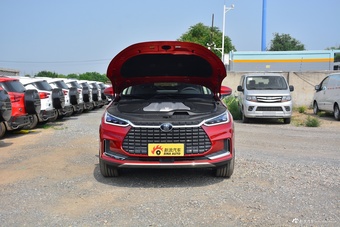 2019款比亚迪唐EV600D 四驱智联创世版