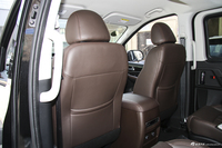 2019款风行M6 1.5T手动长轴豪华型7座