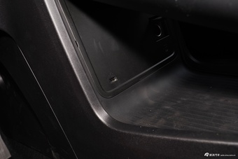 2025款荣威M7 DMH 160km悦享版