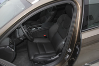 2019款沃尔沃V90 Cross Country 2.0T自动T5 AWD智远版