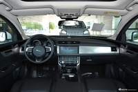 2019款捷豹XFL 2.0T自动两驱200PS风华版