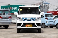 2023款睿行EM80 EV 平顶背掀门5座