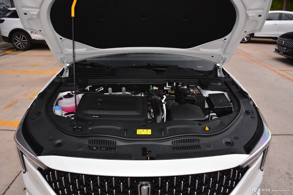 2022款奔腾B70 1.5T 自动尊享型