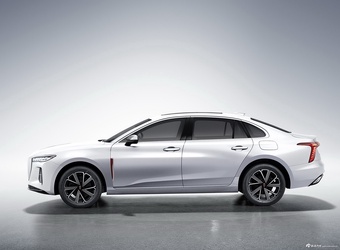 2025款红旗H5 PHEV 170 超混版 官图