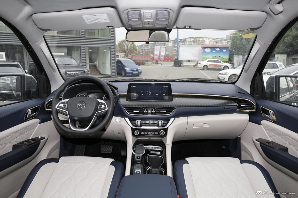 2021款大将军2.0T装甲大将军自动四驱休闲版尊享型标箱