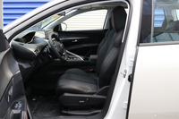 2017款标致5008 1.8T自动380THP精英版5座