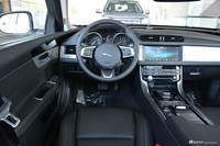 2019款捷豹XFL 2.0T自动两驱200PS风华版