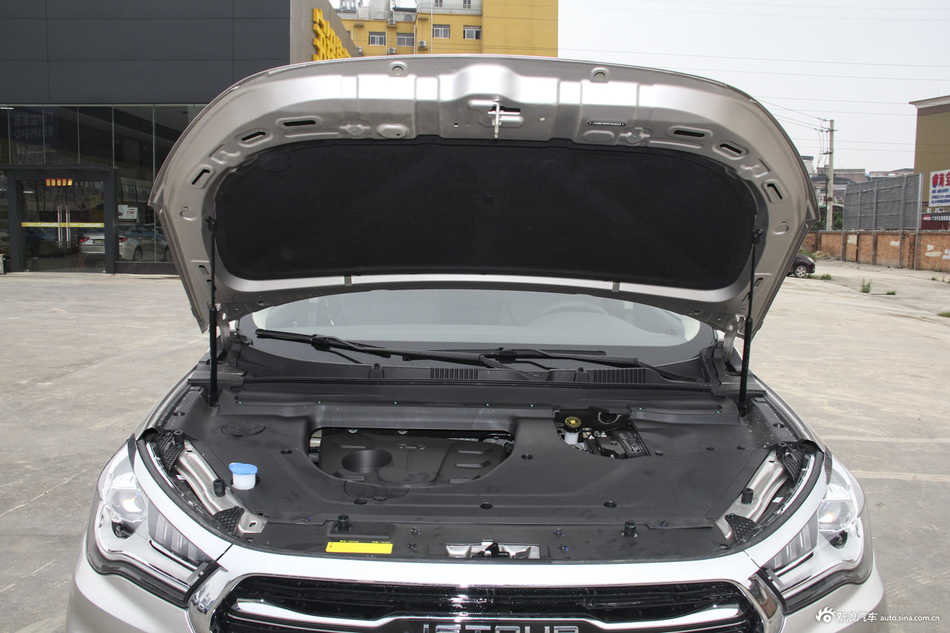 2019款捷途X90 1.5T自动智享型7座