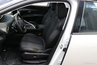 2017款标致5008 1.8T自动380THP精英版5座