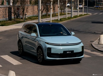 2025款理想L6 智驾焕新版 官图