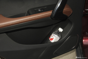 2018款斯威X7 1.8L手动豪华互联版7座