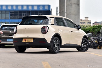 2025款AION UT 420智享版