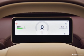 2025款萤火虫 游牧美拉德版