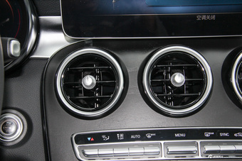 2019款奔驰C级C 260L 2.0T自动运动版