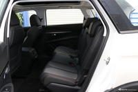 2017款标致5008 1.8T自动380THP精英版5座