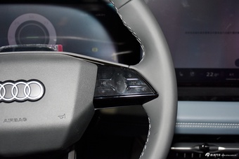 2025款奥迪Q6L e-tron 首发领航版