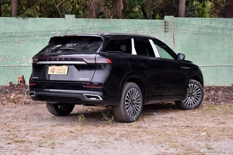 2025款瑞虎9 2.0T 自动两驱尊享版 5座