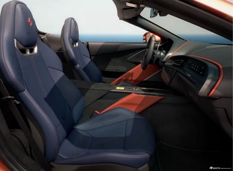 2026款法拉利Amalfi 3.9T V8 Spider 官图