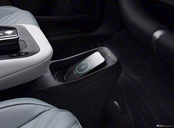 2026款Ariya（海外） 基本型 官图