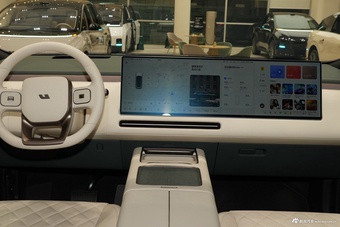 2026款理想L8 Ultra