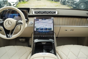 2025款迈巴赫S级 S 680 4MATIC