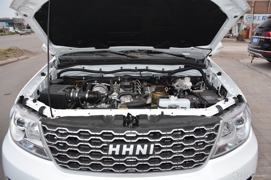 2018款黄海N1 2.8T手动柴油两驱超值版新内饰