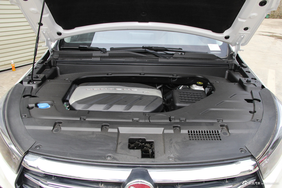 2019款汉腾X5 MAX 1.5T手动智享型7座