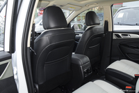 2019款长安欧尚A800 1.6L手动豪华型 国VI